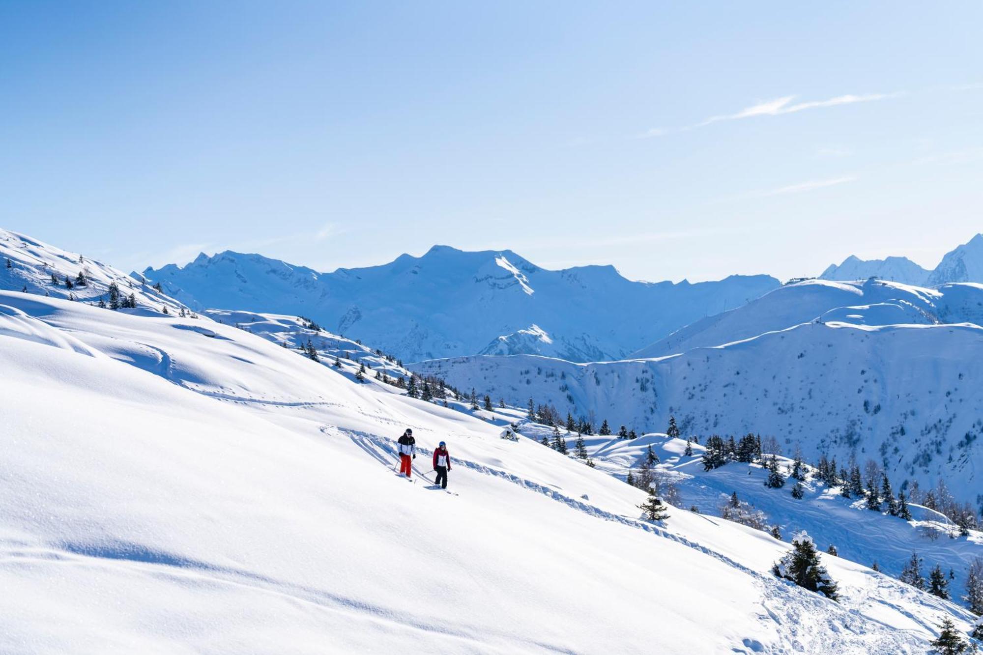 Villages Clubs Du Soleil - Oz En Oisans Oz Buitenkant foto
